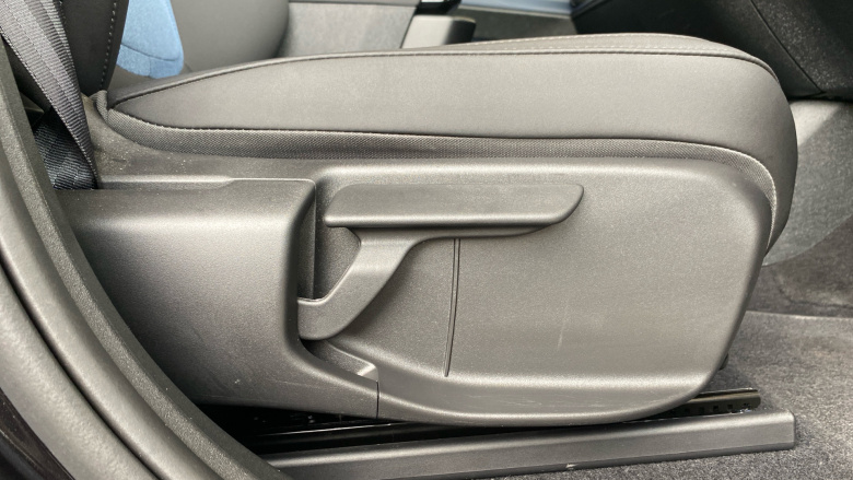 Volvo EX30 315kW Twin Motor Performance Plus 69kWh 5dr Auto Electric Estate